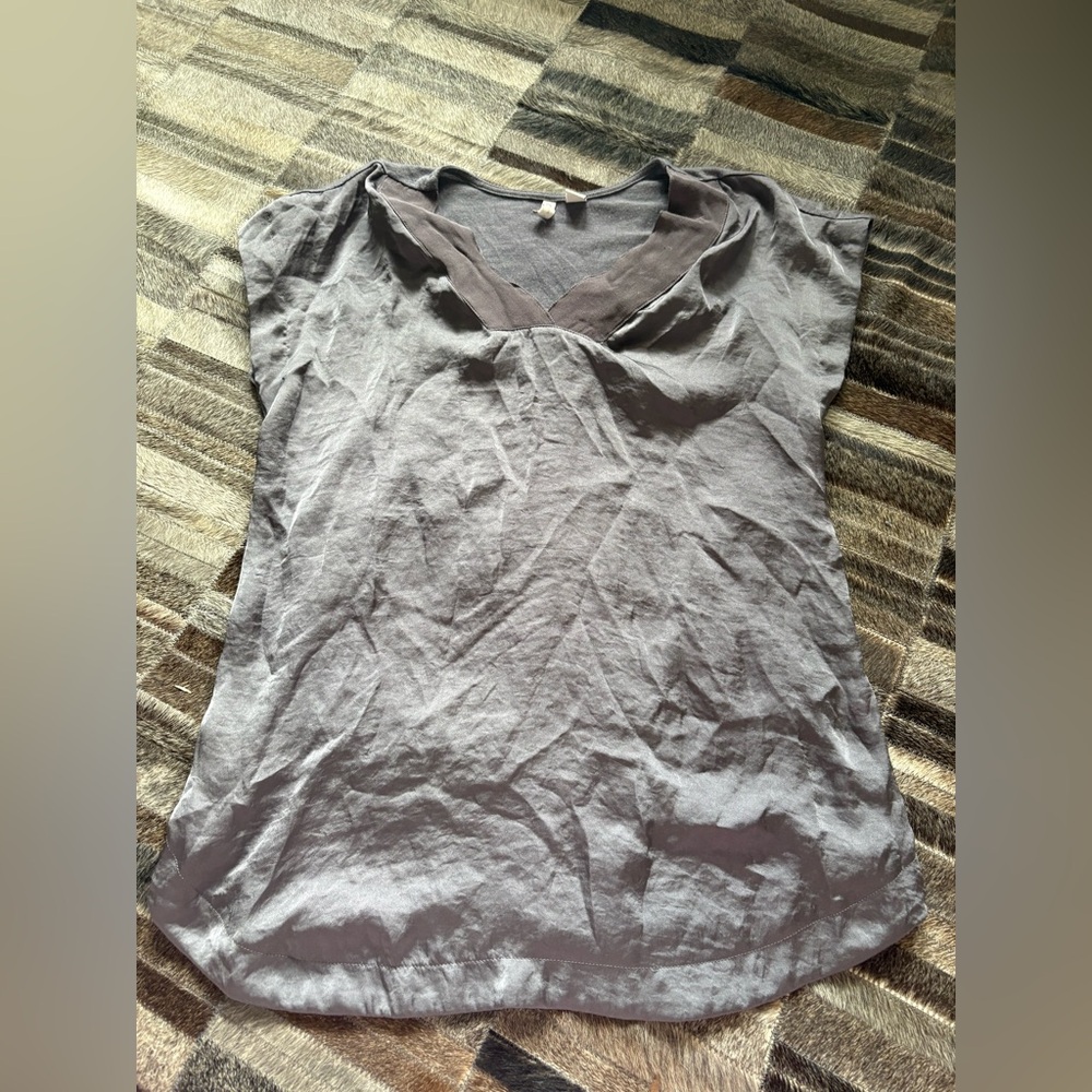 Cato Women's Gray V-Neck Short Sleeve Camisole